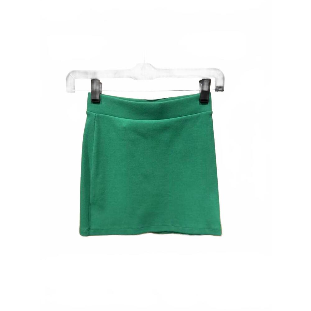 NEW KAVEAH girl's mini skirt in green